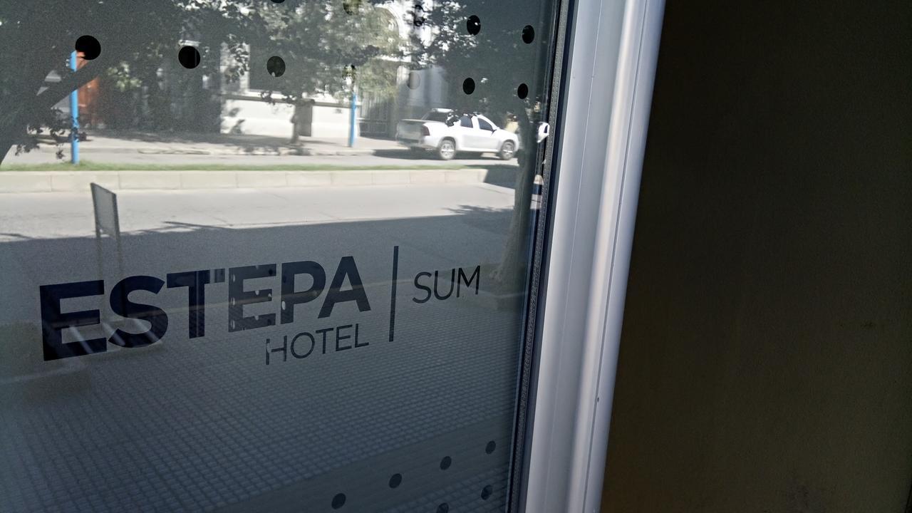 Estepa Hotel 헤네랄 로카 외부 사진