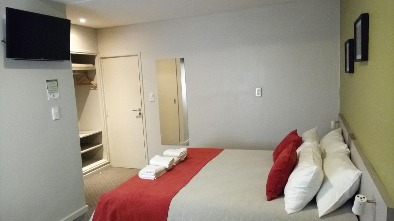 Estepa Hotel 헤네랄 로카 외부 사진